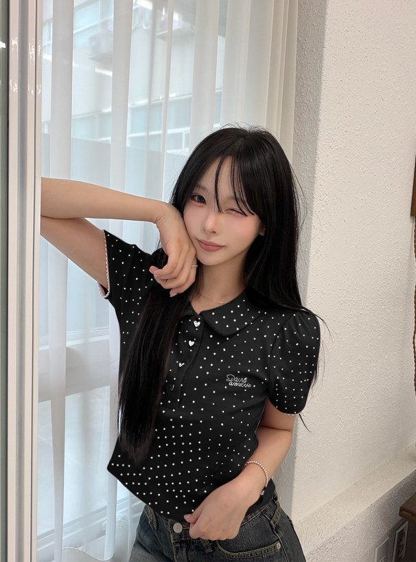ドット柄ハートボタンポロトップス