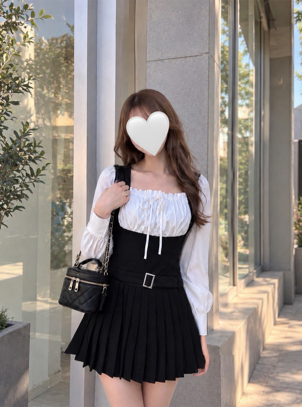 ベルト付き配色リボンプリーツミニワンピース