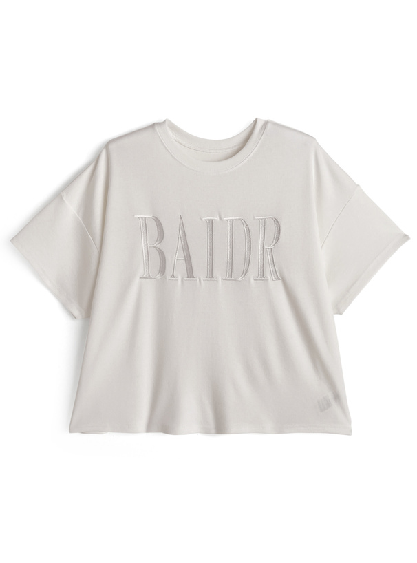 ロゴ刺繍Tシャツ