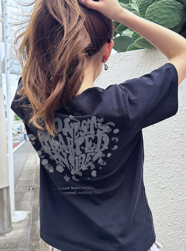 ラメレオパードハートロゴプリントTシャツ