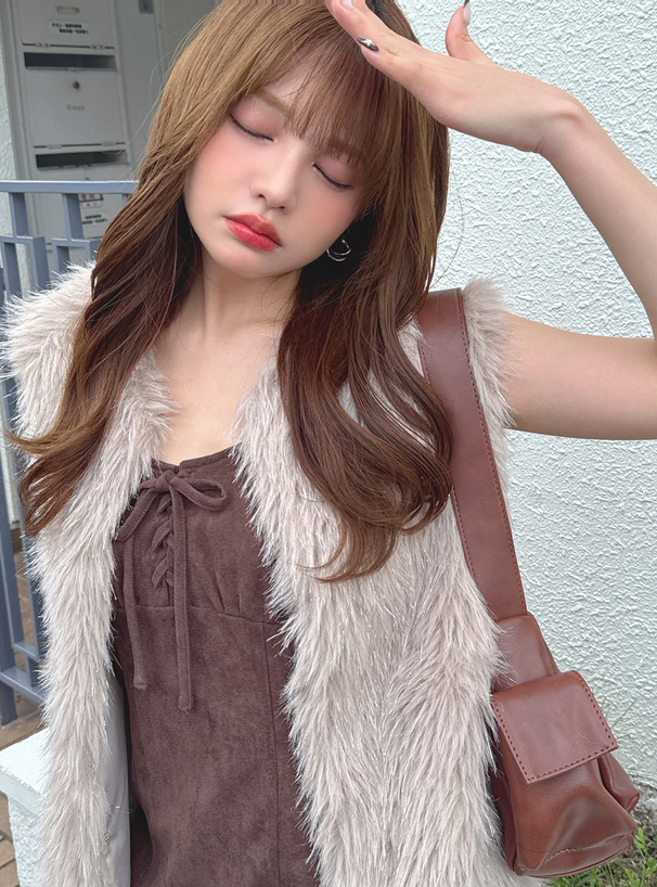 ラメシャギーファーベスト