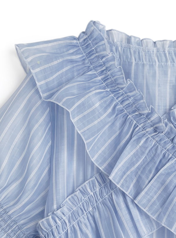 ストライプ柄シアークロスフリルブラウス