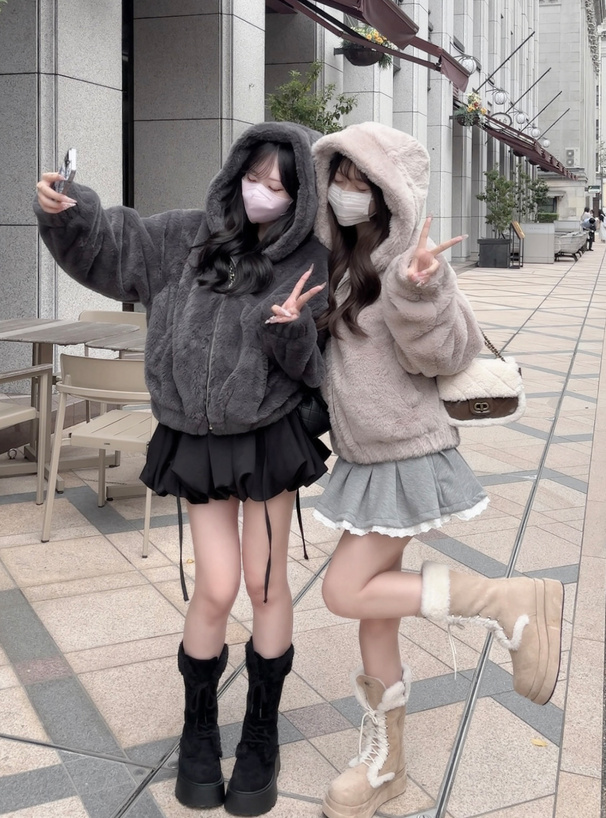 フード付きファーブルゾン