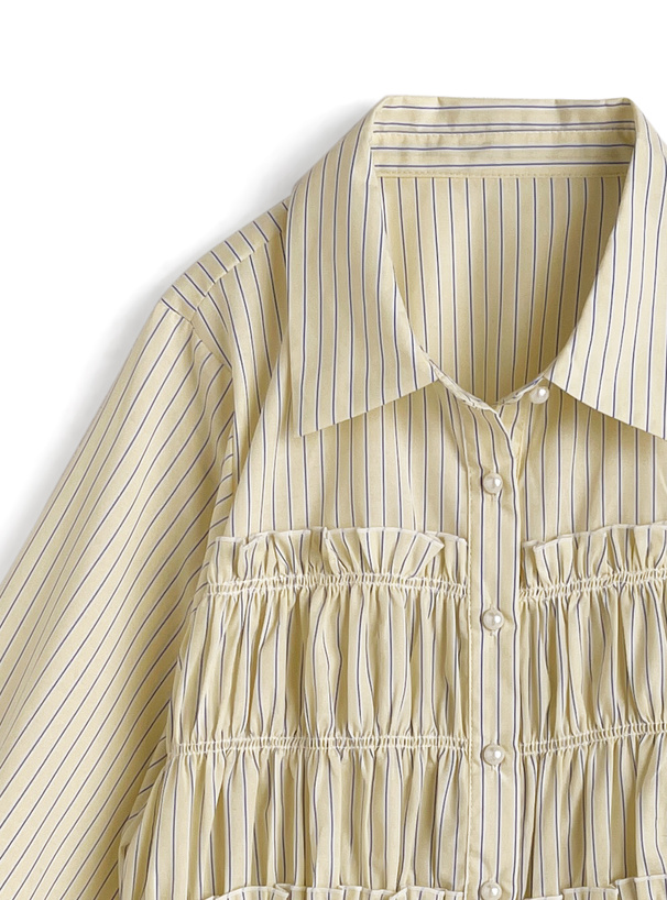 ストライプ柄シャーリングフリルブラウス