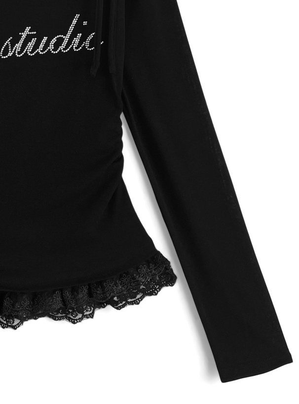 ワンショルダーリボンラインストーンロゴフリルトップス