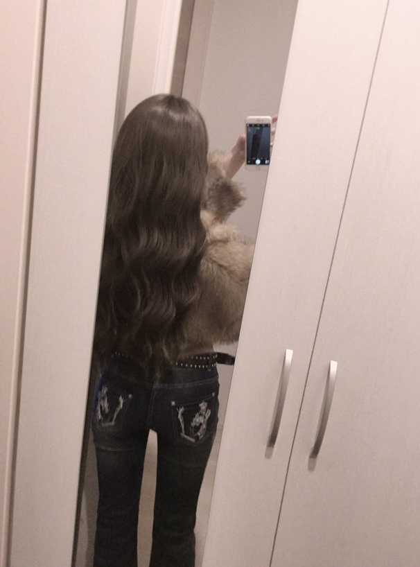 バック刺繍ローウエストデニムパンツ