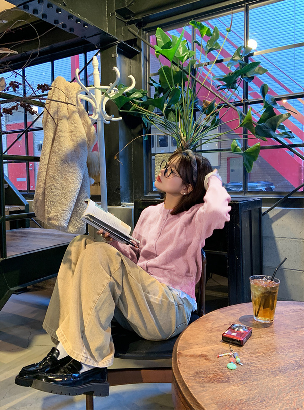 カラーデニムパンツ