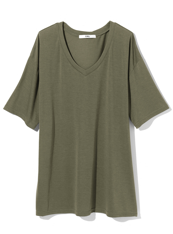 VネックドロップショルダーTシャツ