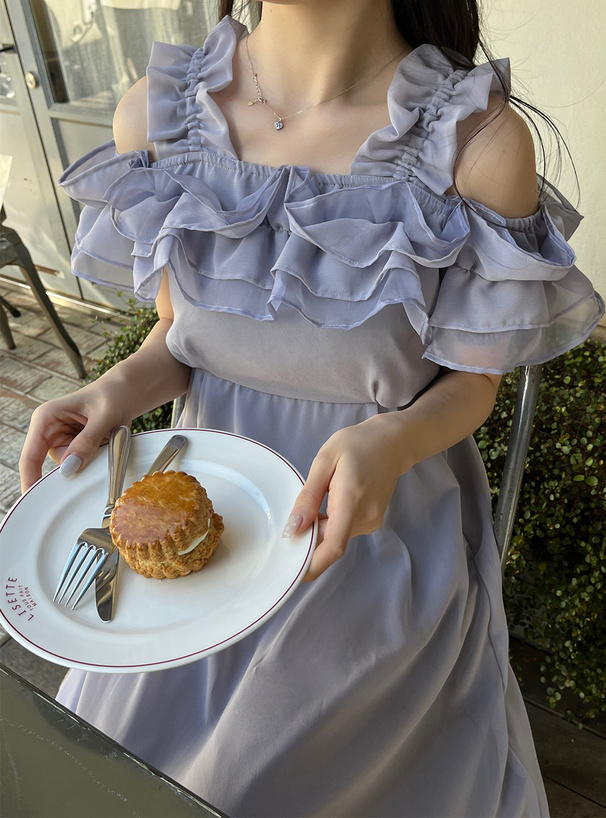 フリルオフショルダーフレアロングワンピース