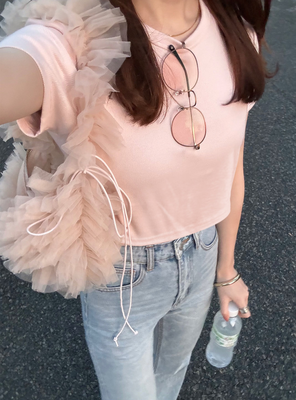 クルーネックショート丈Tシャツ