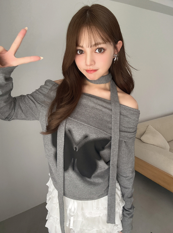 ストール付きバタフライプリントオフショルダートップス