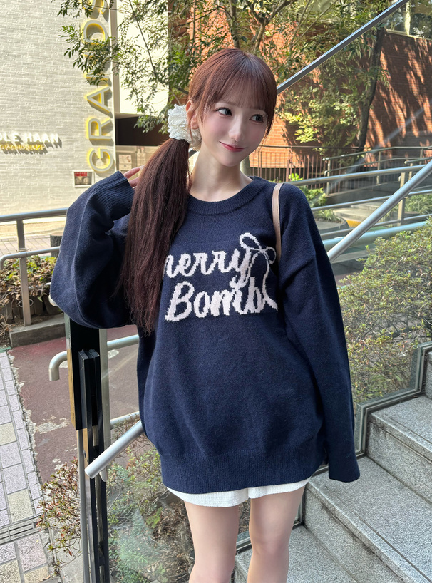 ロゴジャガードニットトップス