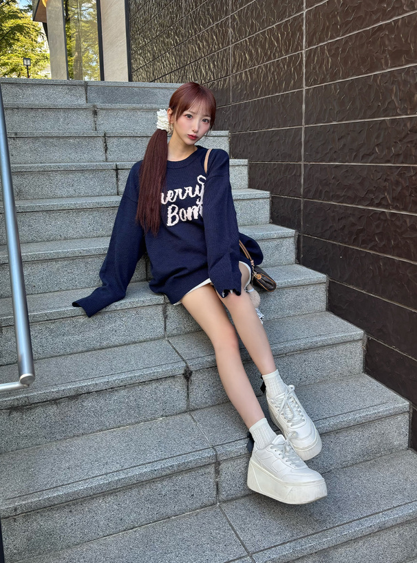 ロゴジャガードニットトップス