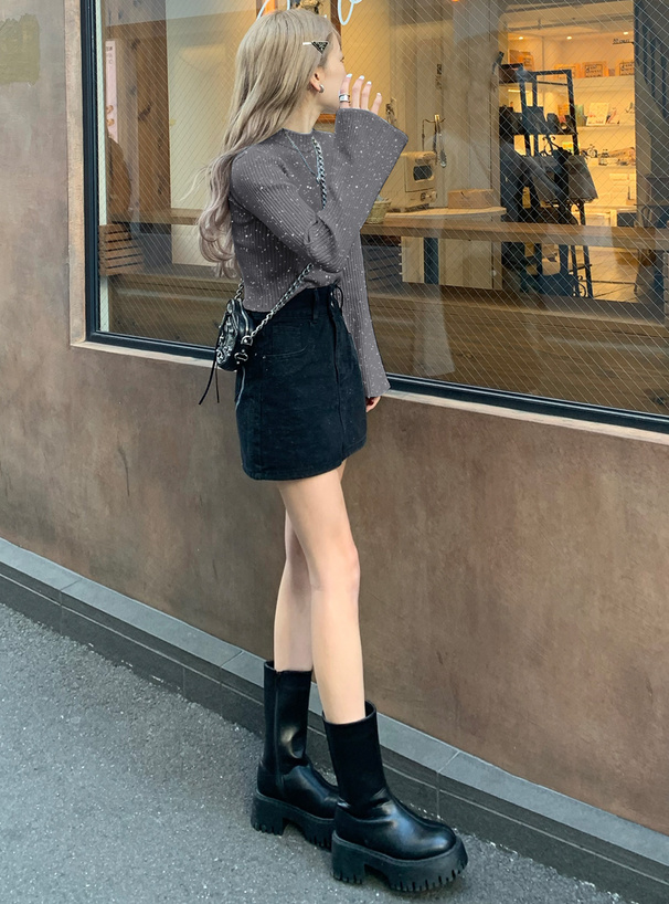 ラメニットフレアスリーブショート丈トップス