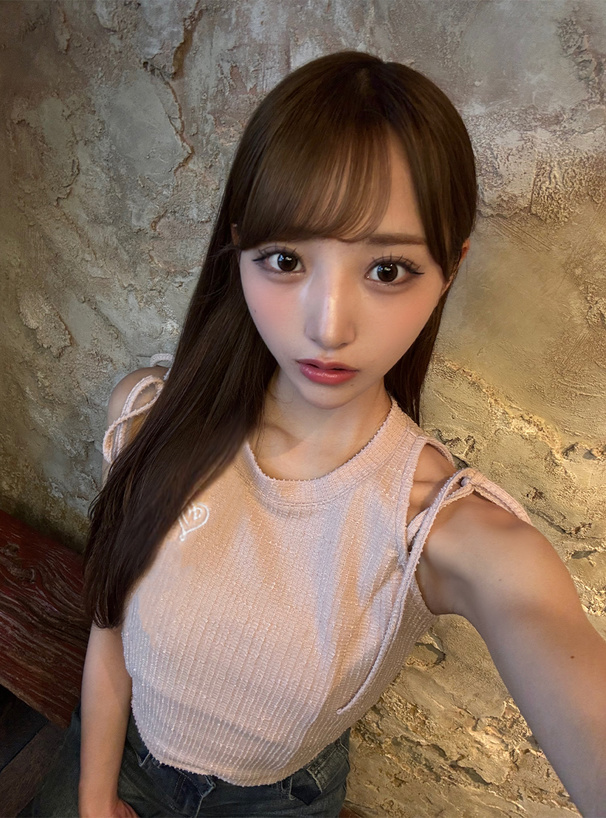 ショルダーリボンハート刺繍タンクトップ