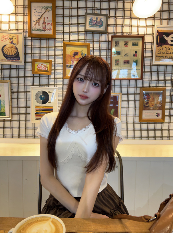 パッド入りリボンレーストップス