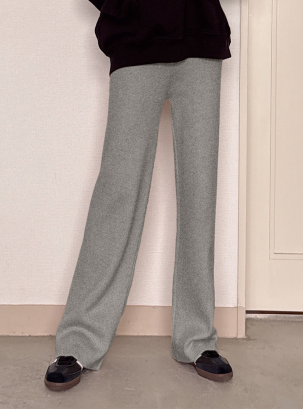 裏シャギーニットストレートパンツ