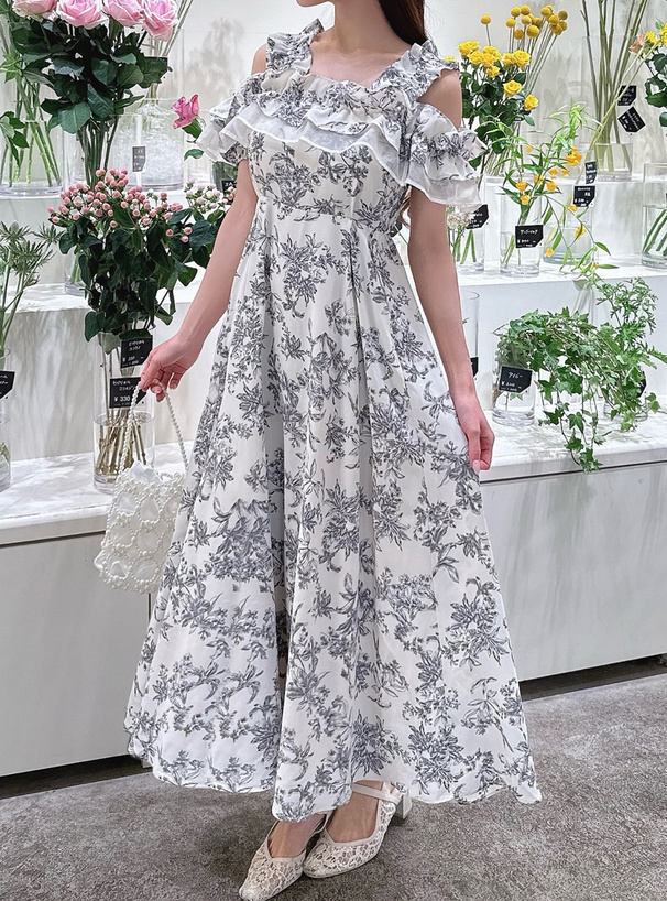 花柄フリルオフショルダーフレアワンピース