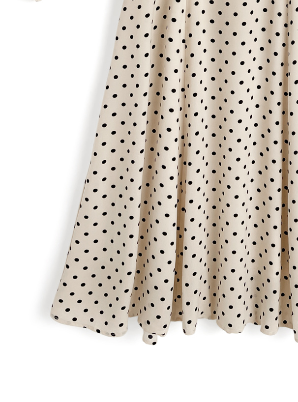 ドット柄パワーショルダーフレアワンピース