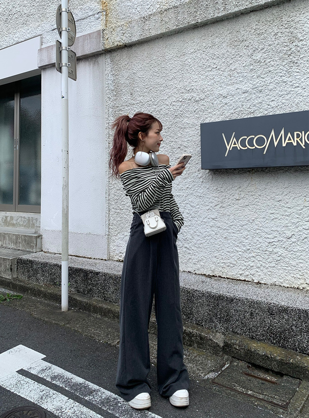 センタープレスストレートパンツ