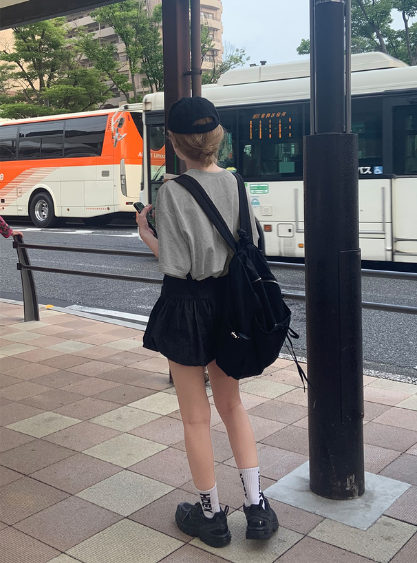 ロゴプリントスウェットトップス