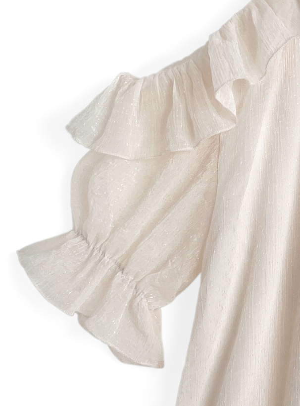 ネックパールオフショルダーブラウス