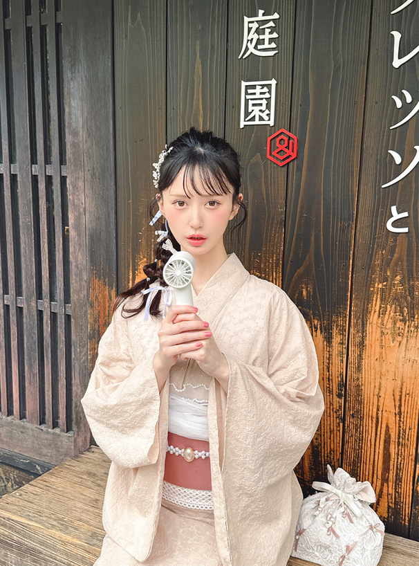 冷却プレート付きハンディファン