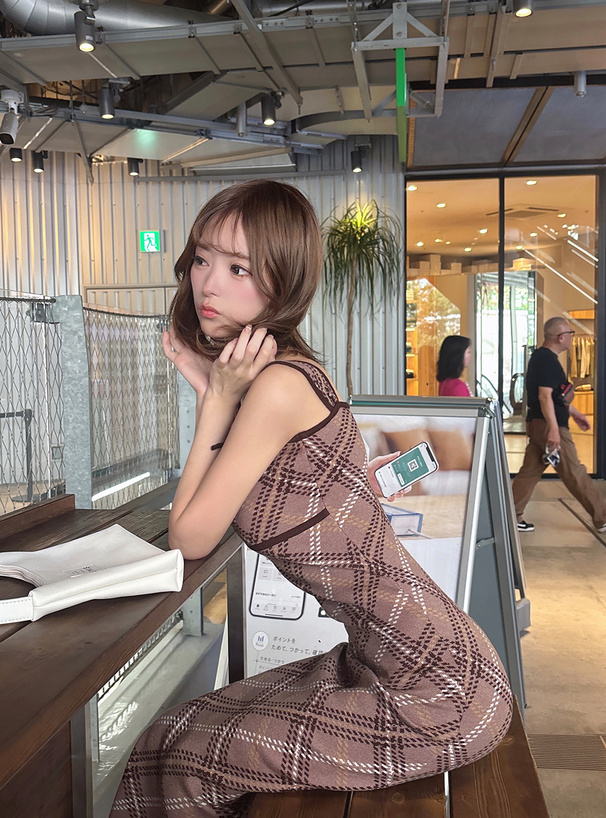 チェック柄キャミソールニットワンピース