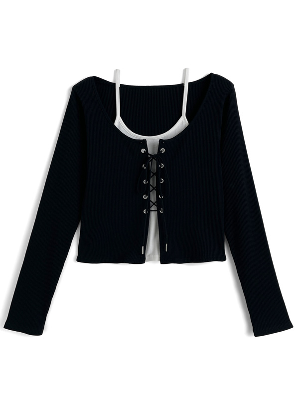 レイヤード風レースアップリブトップス