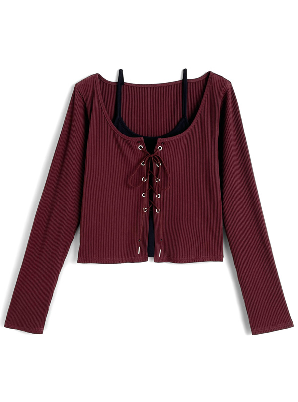 レイヤード風レースアップリブトップス