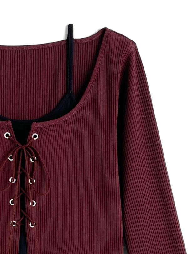 レイヤード風レースアップリブトップス