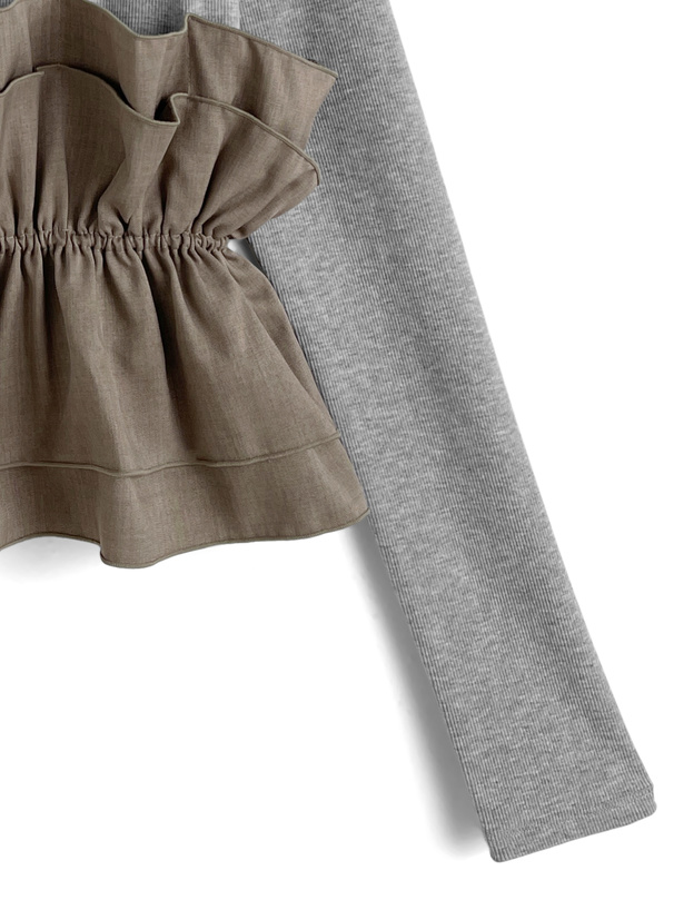 フリルレイヤード風トップス