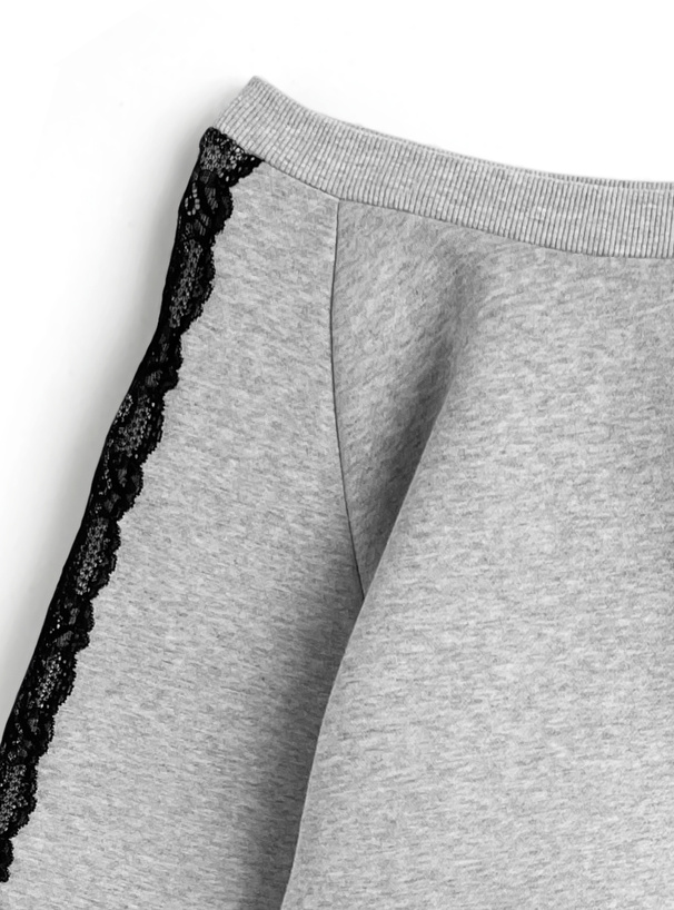 オフショルダーサイドレーススウェットワンピース