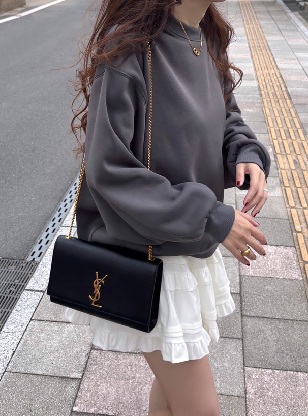 オーバーサイズスウェットトップス