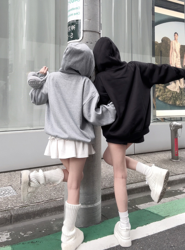 オーバーサイズスウェットパーカー