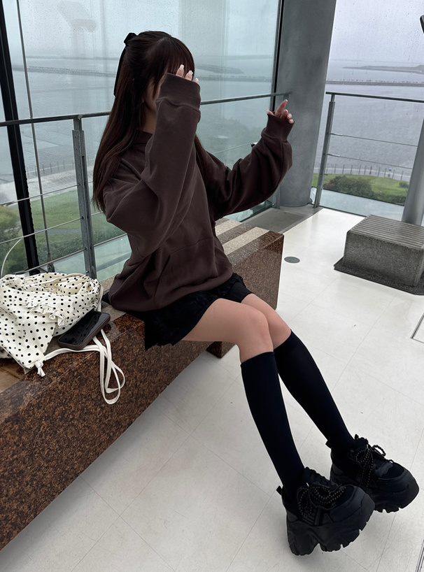 オーバーサイズスウェットパーカー