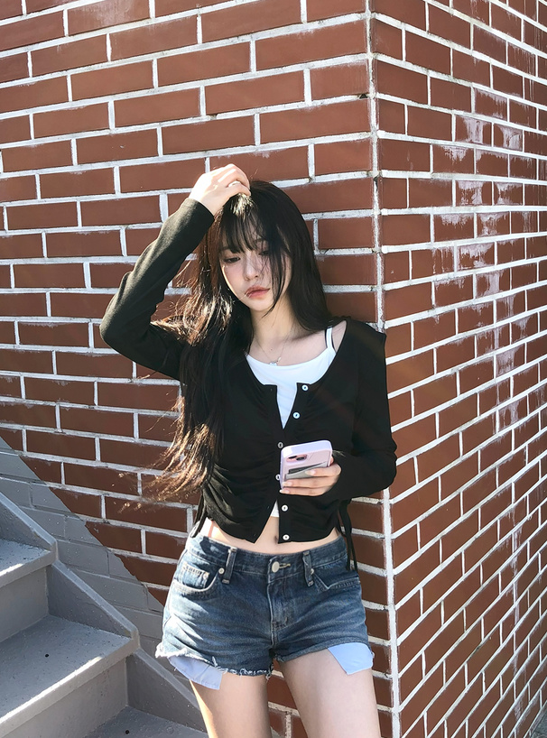 キャミレイヤード風ギャザードロストトップス