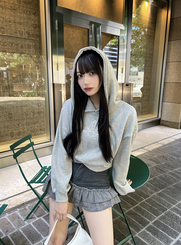 ラインストーンクロスロゴスウェットパーカー