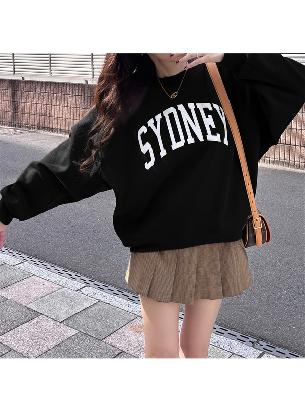 オーバーサイズロゴ刺繍スウェットトップス