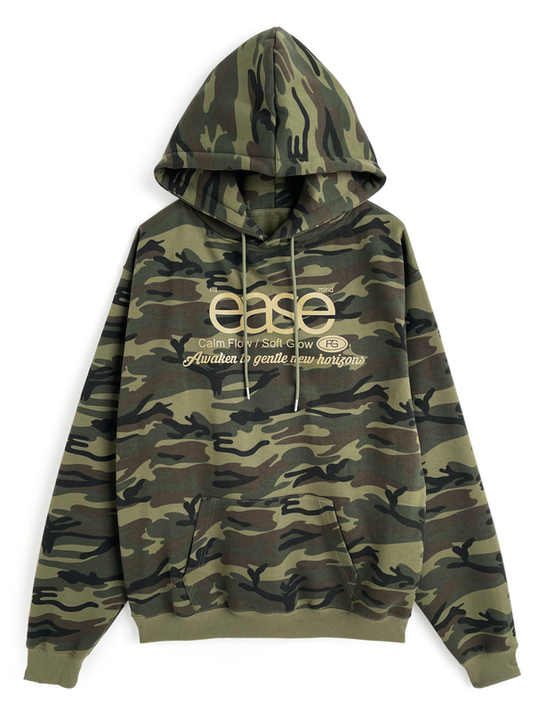 カモフラージュ柄ロゴプリントスウェットパーカー