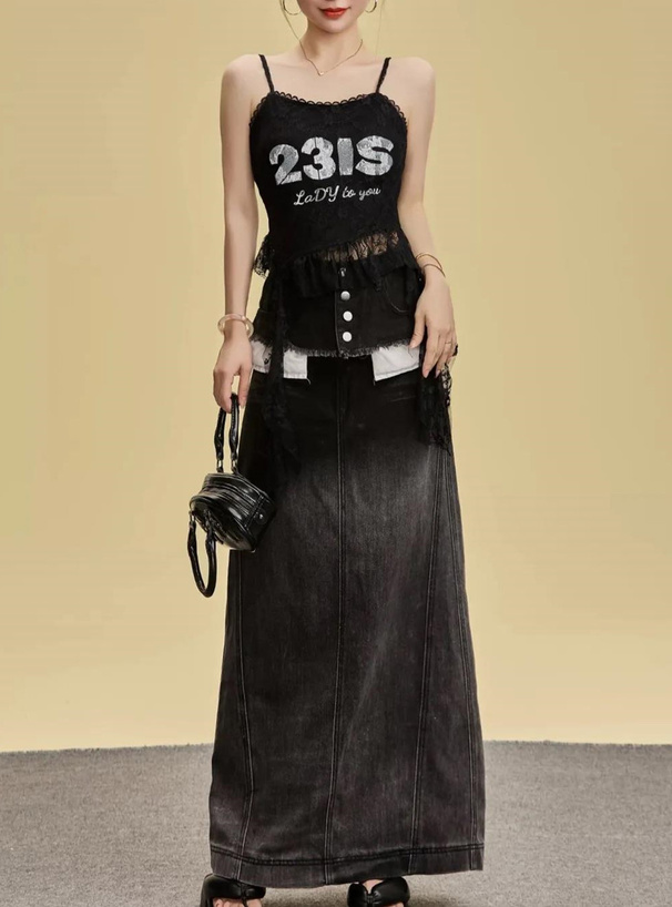 ロゴプリントアシンメトリーレースキャミソール