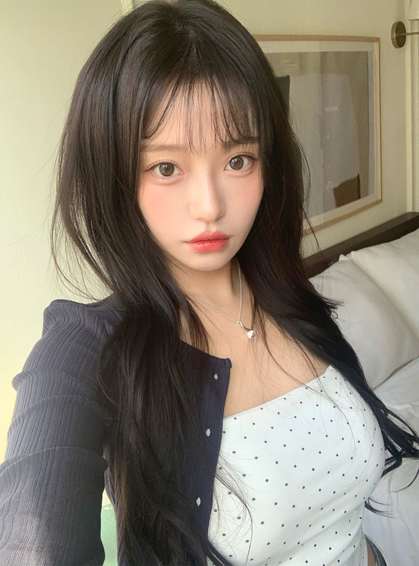 カップ付きドット柄キャミソール