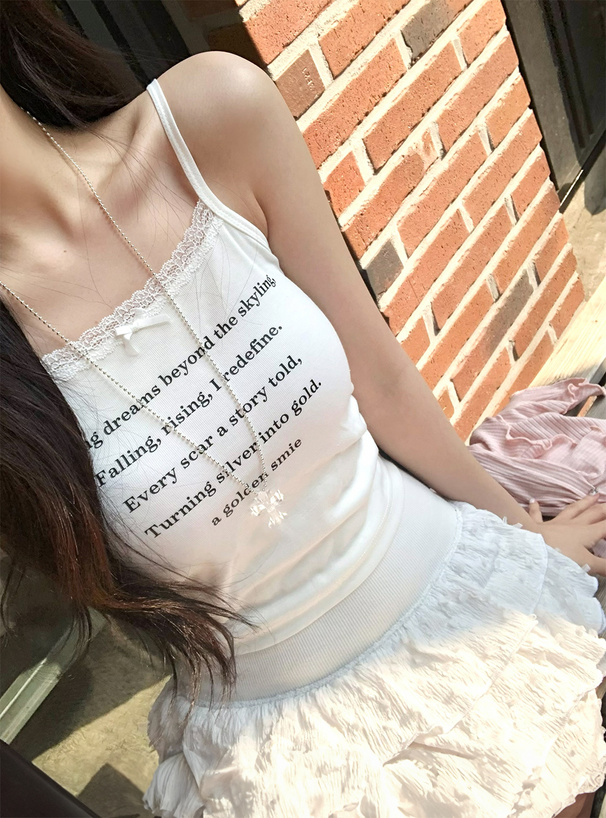 カップ付きレースロゴプリントキャミソール