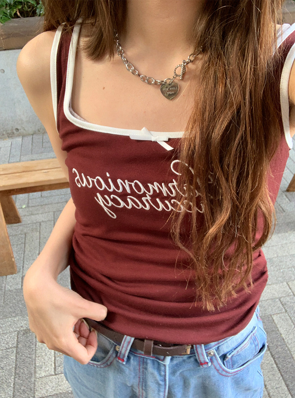 配色ロゴ刺繍ギャザータンクトップ