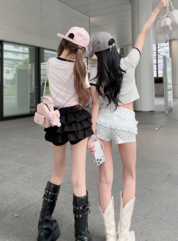 配色ロゴプリントTシャツ