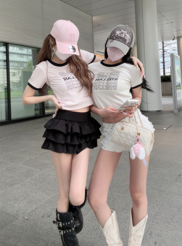 配色ロゴプリントTシャツ