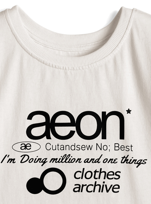 ロゴプリントTシャツ