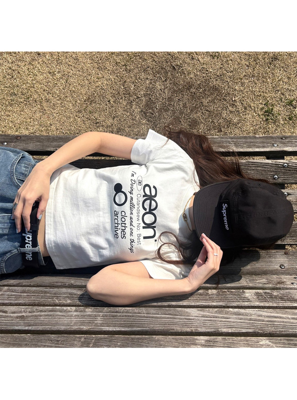 ロゴプリントTシャツ