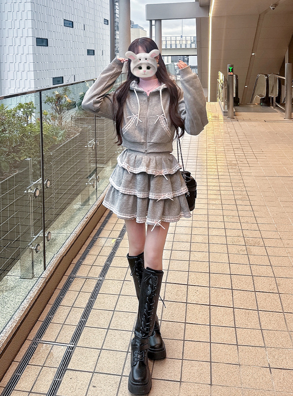 リボンレースパーカー×ティアードミニスカートスウェットセットアップ