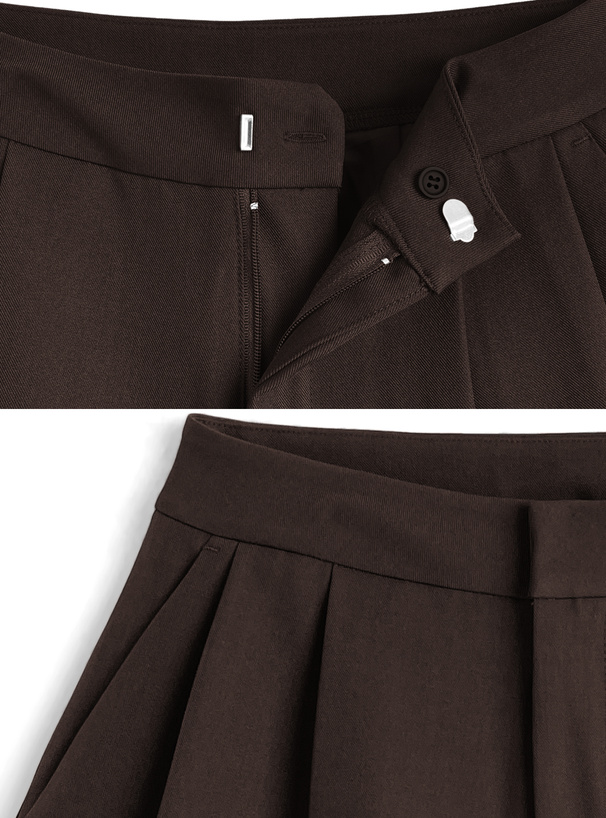 タックショートパンツ